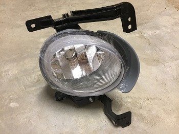 I2010FOGR - FOG LIGHT * RIGHT * 09-11