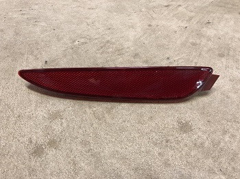 I1010REFLRR - BUMPER REFLECTOR RR