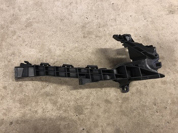 CRV40HLBRKTR - HEADLIGHT BRACKET * RF * 13-15