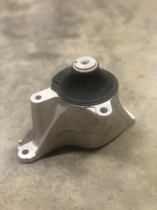 VX50MOUENGR - ENGINE BOTTLE MOUNTING * 06-11